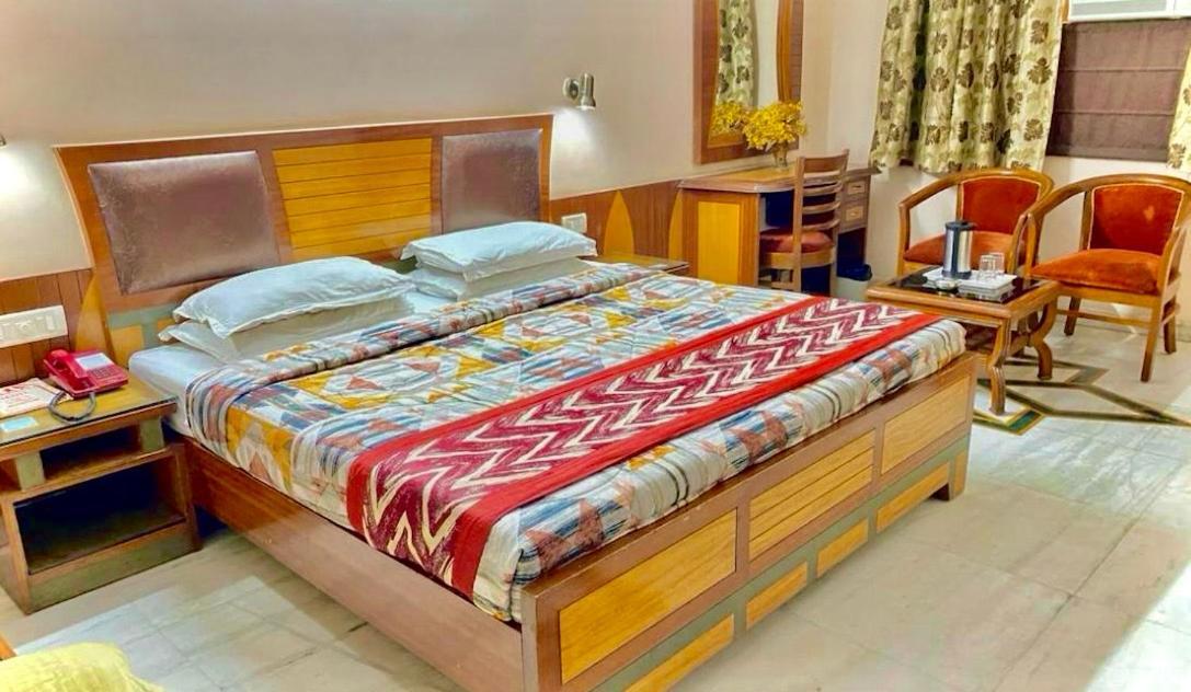 C Park - Karol Bagh, New