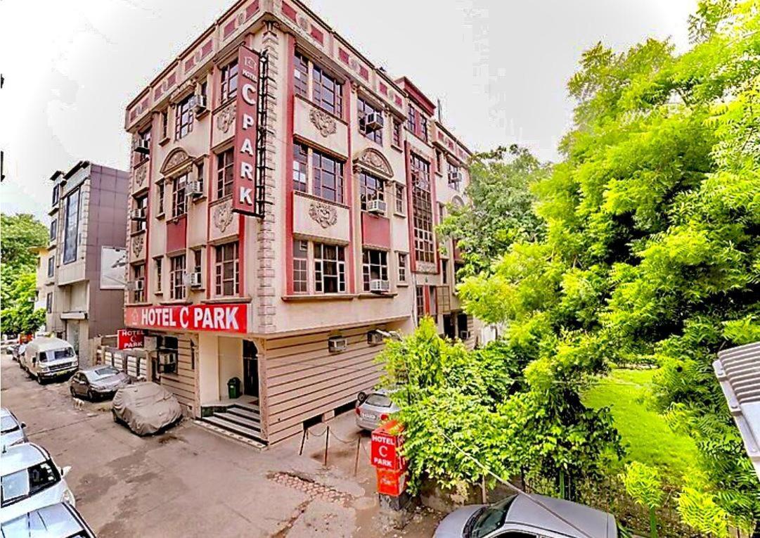 Hotel C Park - Karol Bagh, New